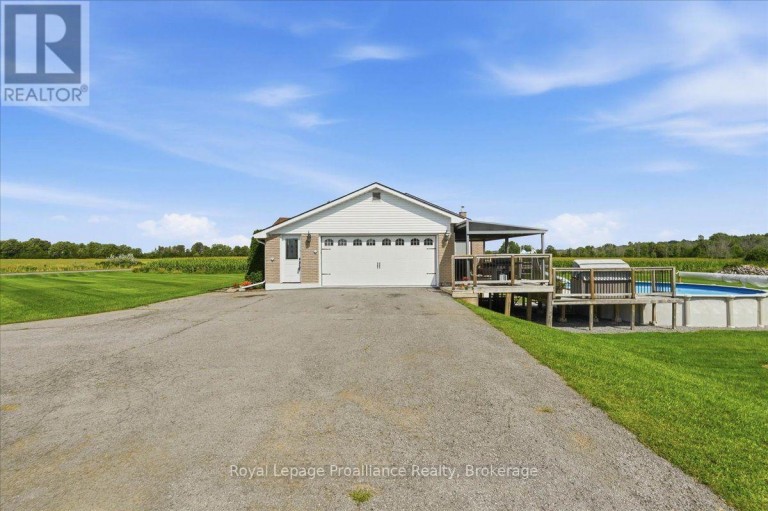 305 VALLEY ROAD, Prince Edward County (Ameliasburg Ward), Ontario, K0K1A0