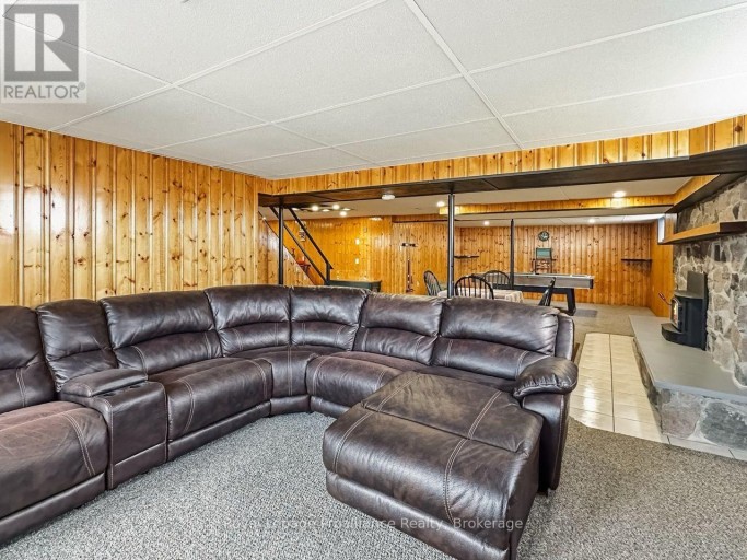 305 VALLEY ROAD, Prince Edward County (Ameliasburg Ward), Ontario, K0K1A0