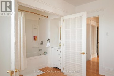 599 GILMOUR STREET Peterborough (Town Ward 3) Ontario photo 18