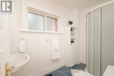 599 GILMOUR STREET Peterborough (Town Ward 3) Ontario photo 26