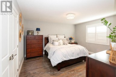 1279 JOURNEY CROSS London North (North I) Ontario photo 37