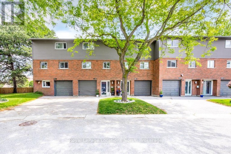 493 ONTARIO STREET, Collingwood, Ontario, L9Y4B9
