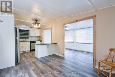 11 RYAN'S ROAD Midland Ontario photo 17