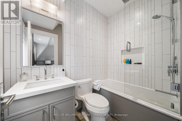 130 B FARNHAM AVENUE, Toronto (Yonge-St. Clair), Ontario, M4V1H4