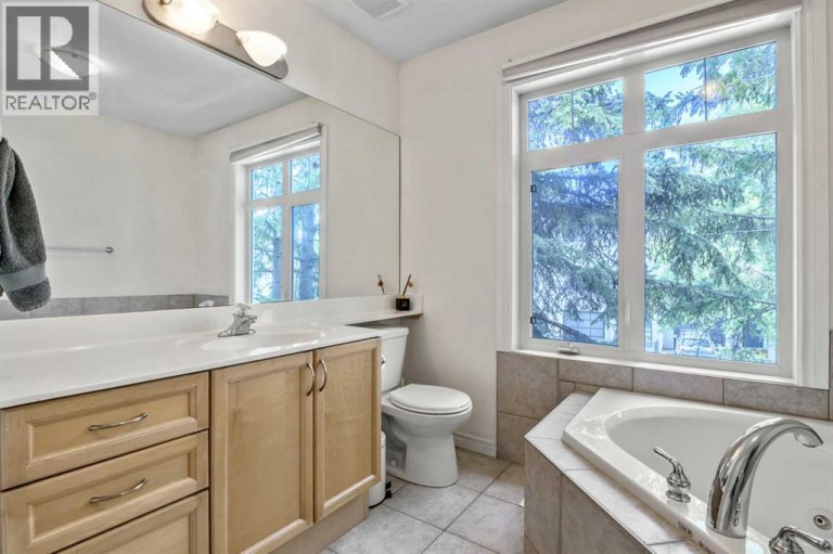 5633 6 Street SW, Calgary, Alberta, T2V0H1