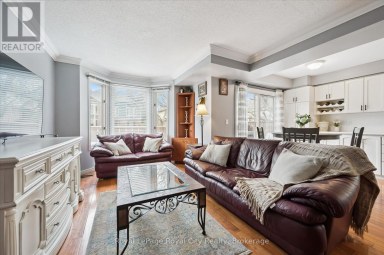 25 - 941 GORDON STREET Guelph (Kortright West) Ontario photo 4