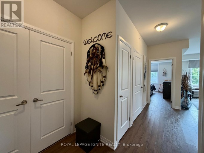 213 - 65 SHIPWAY AVENUE, Clarington (Newcastle), Ontario, L1B0W2