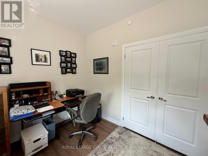 213 - 65 SHIPWAY AVENUE, Clarington (Newcastle), Ontario, L1B0W2