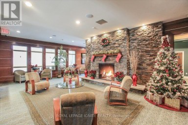 213 - 65 SHIPWAY AVENUE Clarington (Newcastle) Ontario photo 4