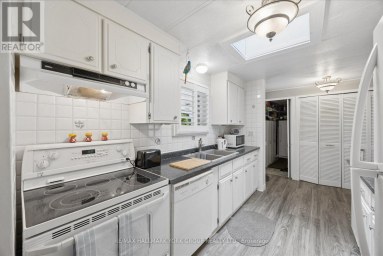 10 KELSEY CRESCENT Georgina (Sutton & Jackson's Point) Ontario photo 17