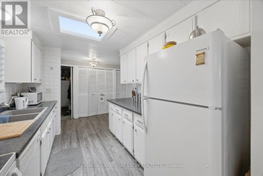 10 KELSEY CRESCENT Georgina (Sutton & Jackson's Point) Ontario photo 18