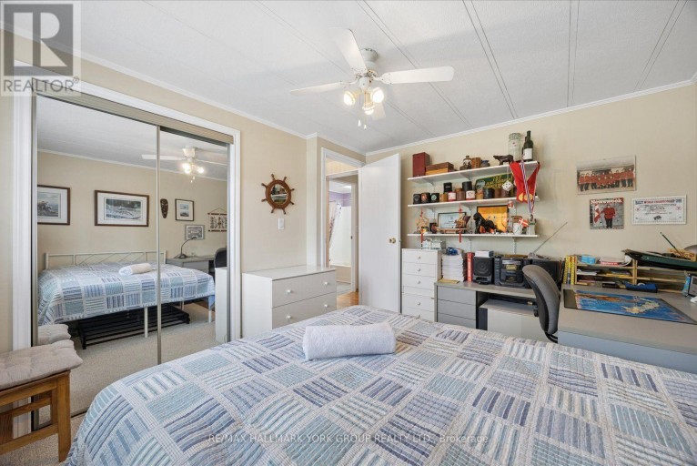 10 KELSEY CRESCENT, Georgina (Sutton & Jackson's Point), Ontario, L0E1R0