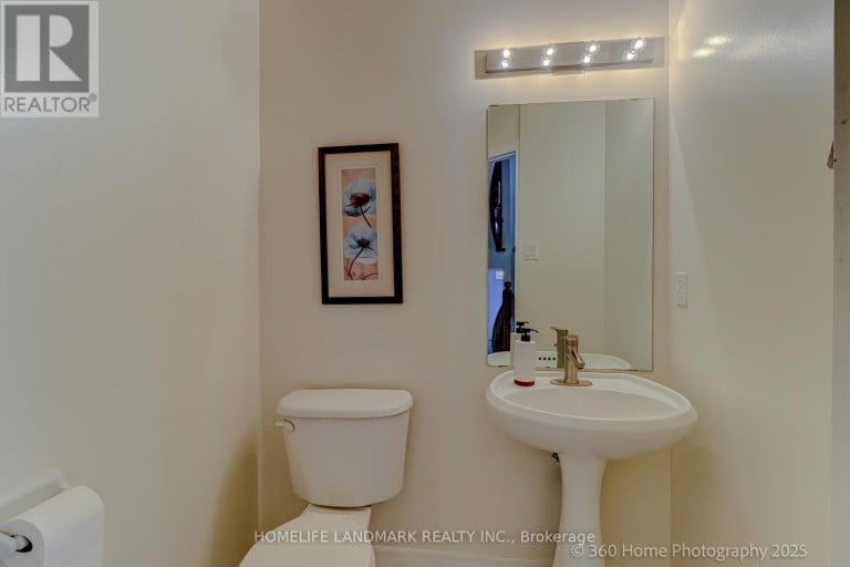 211 FRANK ENDEAN ROAD, Richmond Hill (Rouge Woods), Ontario, L4S2C6