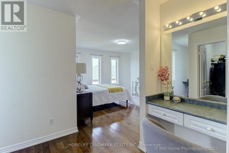 211 FRANK ENDEAN ROAD, Richmond Hill (Rouge Woods), Ontario, L4S2C6