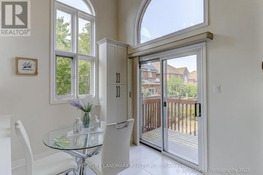 211 FRANK ENDEAN ROAD Richmond Hill (Rouge Woods) Ontario photo 8