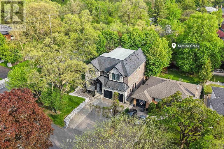 146 THOMPSON AVENUE, Toronto (Stonegate-Queensway), Ontario, M8Z3V2