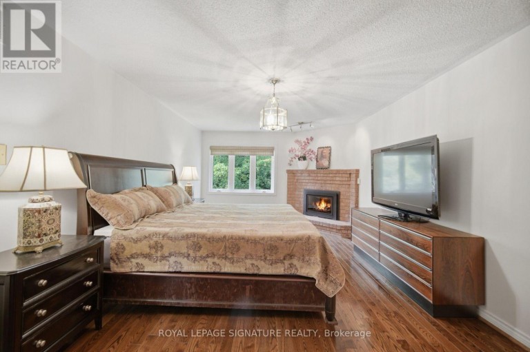 4594 BADMINTON DRIVE, Mississauga (Central Erin Mills), Ontario, L5M3H6