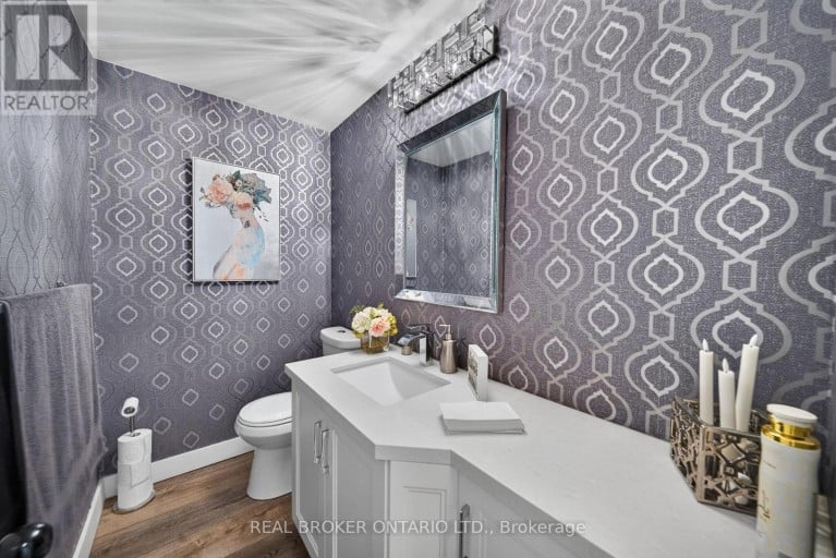 413 INDIAN ROAD, Burlington (LaSalle), Ontario, L7T3T4