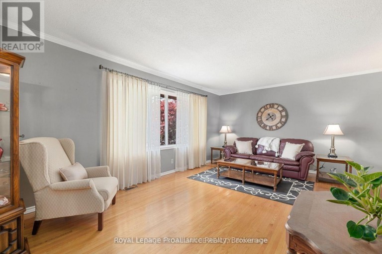 25 KELLER DRIVE, Belleville (Belleville Ward), Ontario, K8P4B3