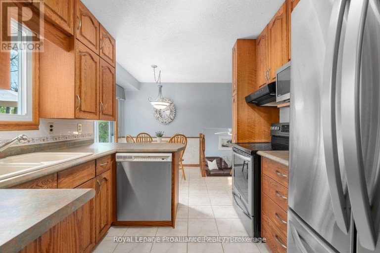 25 KELLER DRIVE, Belleville (Belleville Ward), Ontario, K8P4B3