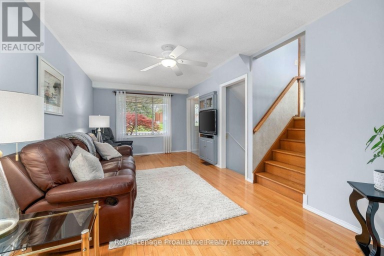 25 KELLER DRIVE, Belleville (Belleville Ward), Ontario, K8P4B3