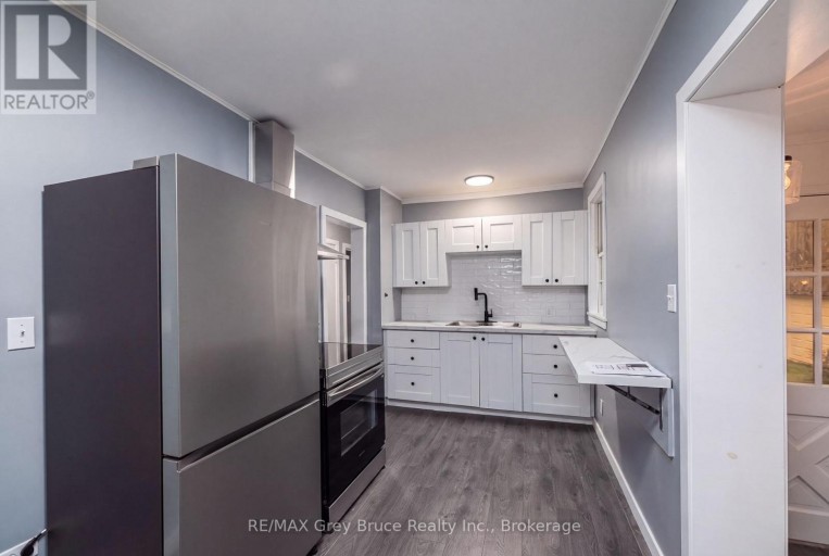701 5TH STREET E, Owen Sound, Ontario, N4K1E4