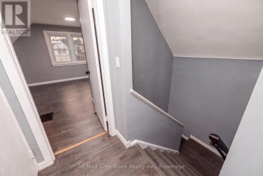 701 5TH STREET E Owen Sound Ontario photo 19