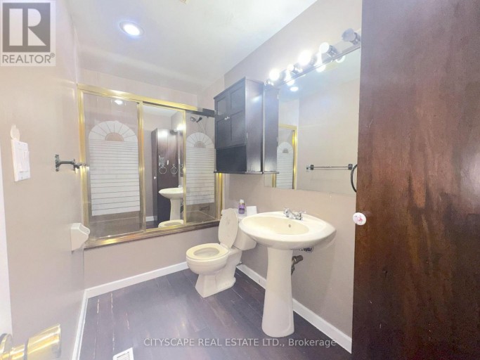6087 FEATHERHEAD CRESCENT, Mississauga (Meadowvale), Ontario, L5N2B5