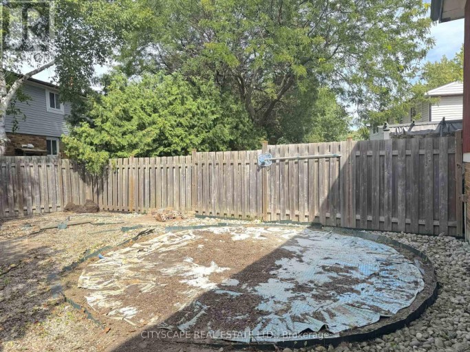 6087 FEATHERHEAD CRESCENT, Mississauga (Meadowvale), Ontario, L5N2B5