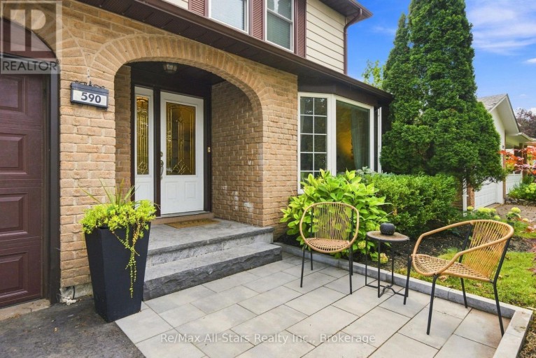590 WALSH DRIVE, Scugog (Port Perry), Ontario, L9L1K7