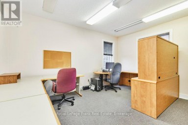 215 SIMCOE STREET N Oshawa (O'Neill) Ontario photo 18