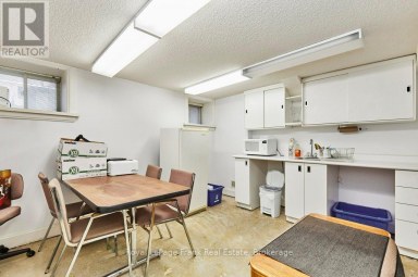 215 SIMCOE STREET N Oshawa (O'Neill) Ontario photo 29