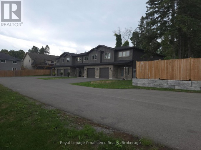 33 HUFFMAN ROAD, Quinte West (Frankford Ward), Ontario, K0K2C0