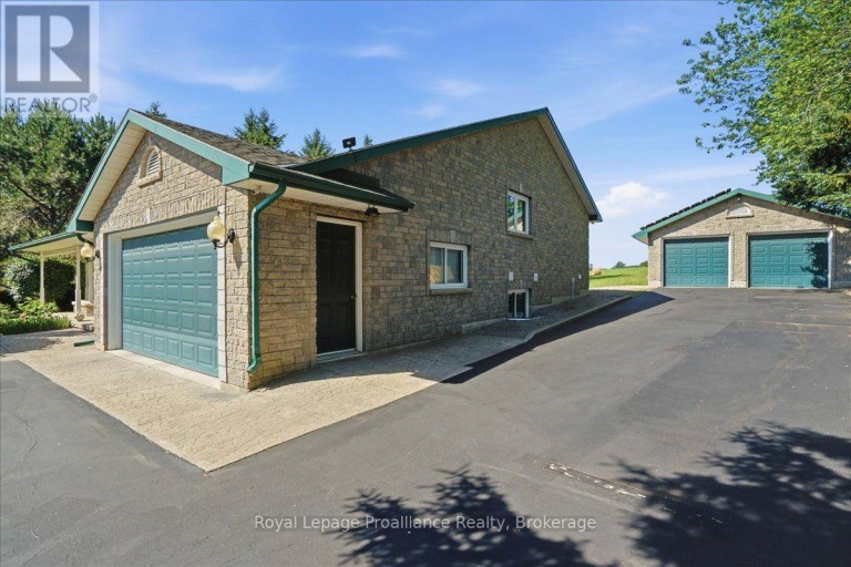 12 EXPERIMENTAL FARM ROAD, Quinte West (Murray Ward), Ontario, K8V5P7