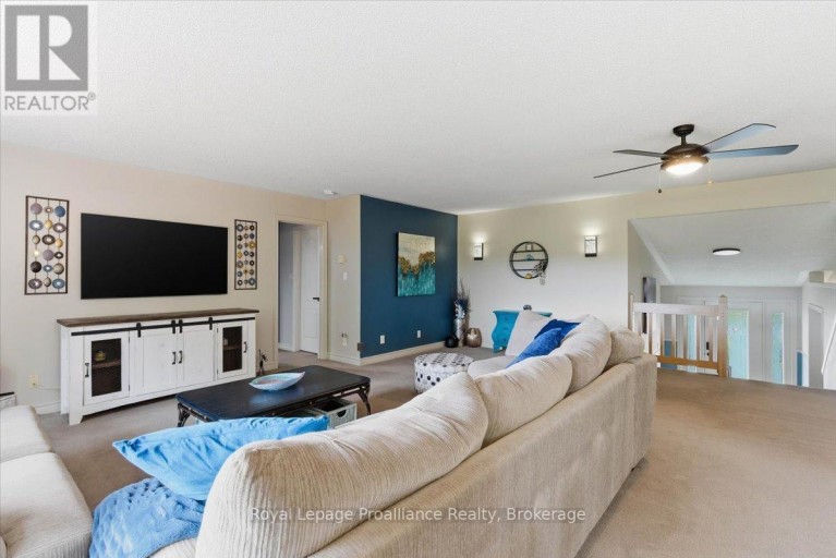12 EXPERIMENTAL FARM ROAD, Quinte West (Murray Ward), Ontario, K8V5P7