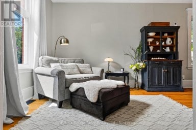 278 DALHOUSIE STREET Peterborough (Town Ward 3) Ontario photo 5