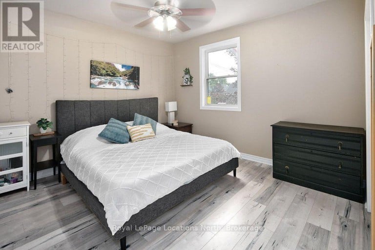 321 SECOND STREET, Collingwood, Ontario, L9Y1G7