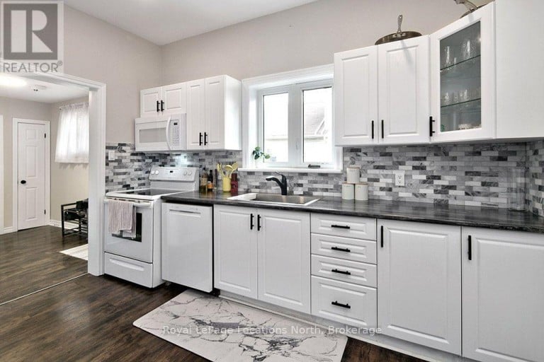 321 SECOND STREET, Collingwood, Ontario, L9Y1G7