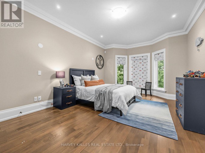 125 BANNOCKBURN AVENUE, Toronto (Bedford Park-Nortown), Ontario, M5M2N2