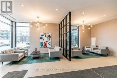 344 - 555 WILLIAM GRAHAM DRIVE Aurora Ontario photo 2