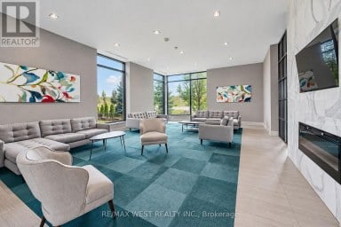 344 - 555 WILLIAM GRAHAM DRIVE Aurora Ontario photo 3