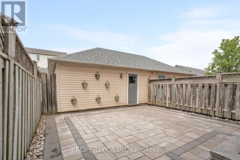173 LITTLEWOOD DRIVE, Oakville (RO River Oaks), Ontario, L6H6T9