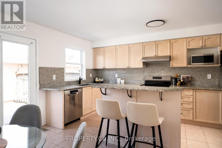 173 LITTLEWOOD DRIVE, Oakville (RO River Oaks), Ontario, L6H6T9