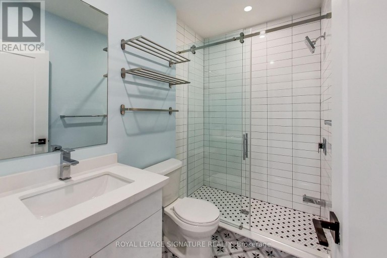 151 CAMPBELL AVENUE, Toronto (Dovercourt-Wallace Emerson-Junction), Ontario, M6P3V3