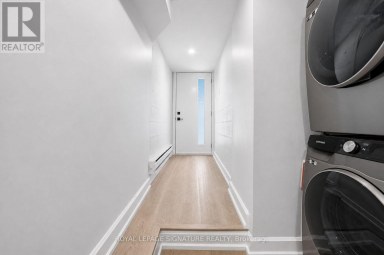 151 CAMPBELL AVENUE Toronto (Dovercourt-Wallace Emerson-Junction) Ontario photo 18