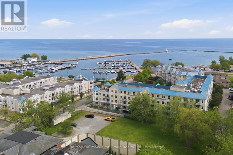 215 - 145 THIRD STREET, Cobourg, Ontario, K9A5X1
