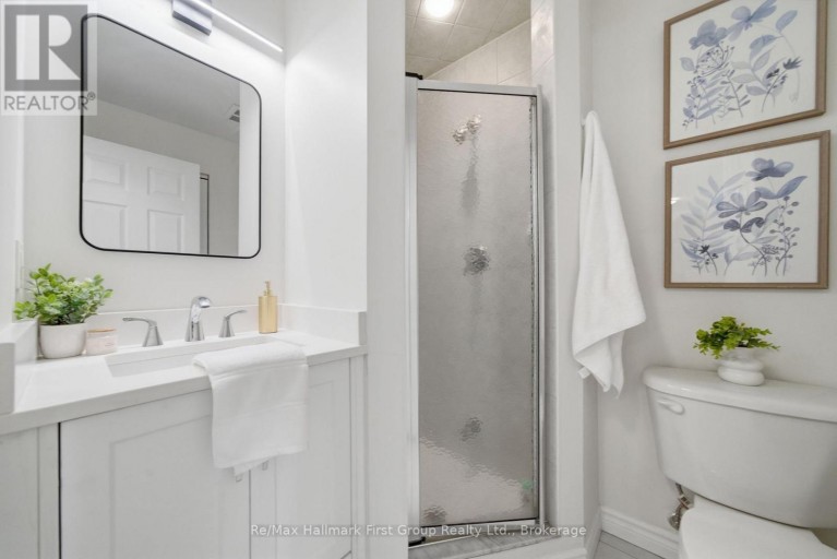 215 - 145 THIRD STREET, Cobourg, Ontario, K9A5X1
