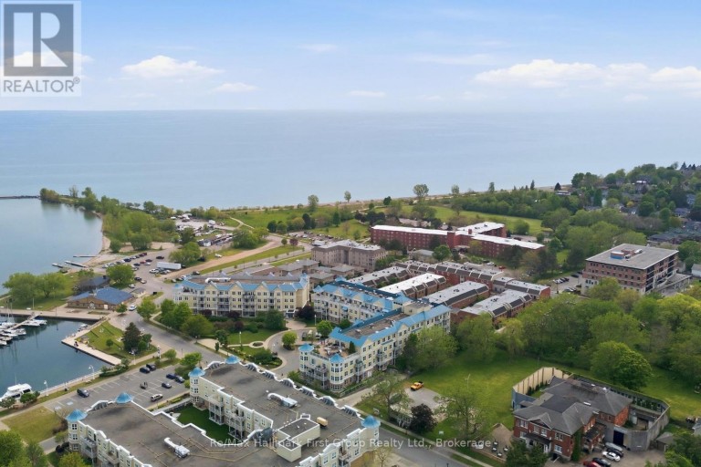 215 - 145 THIRD STREET, Cobourg, Ontario, K9A5X1