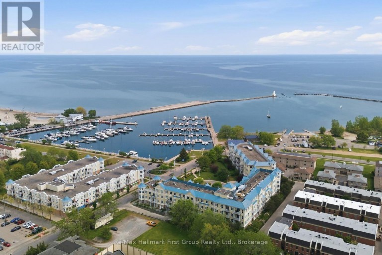 215 - 145 THIRD STREET, Cobourg, Ontario, K9A5X1