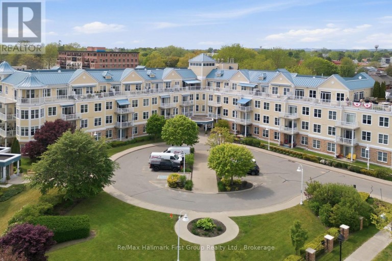 215 - 145 THIRD STREET, Cobourg, Ontario, K9A5X1